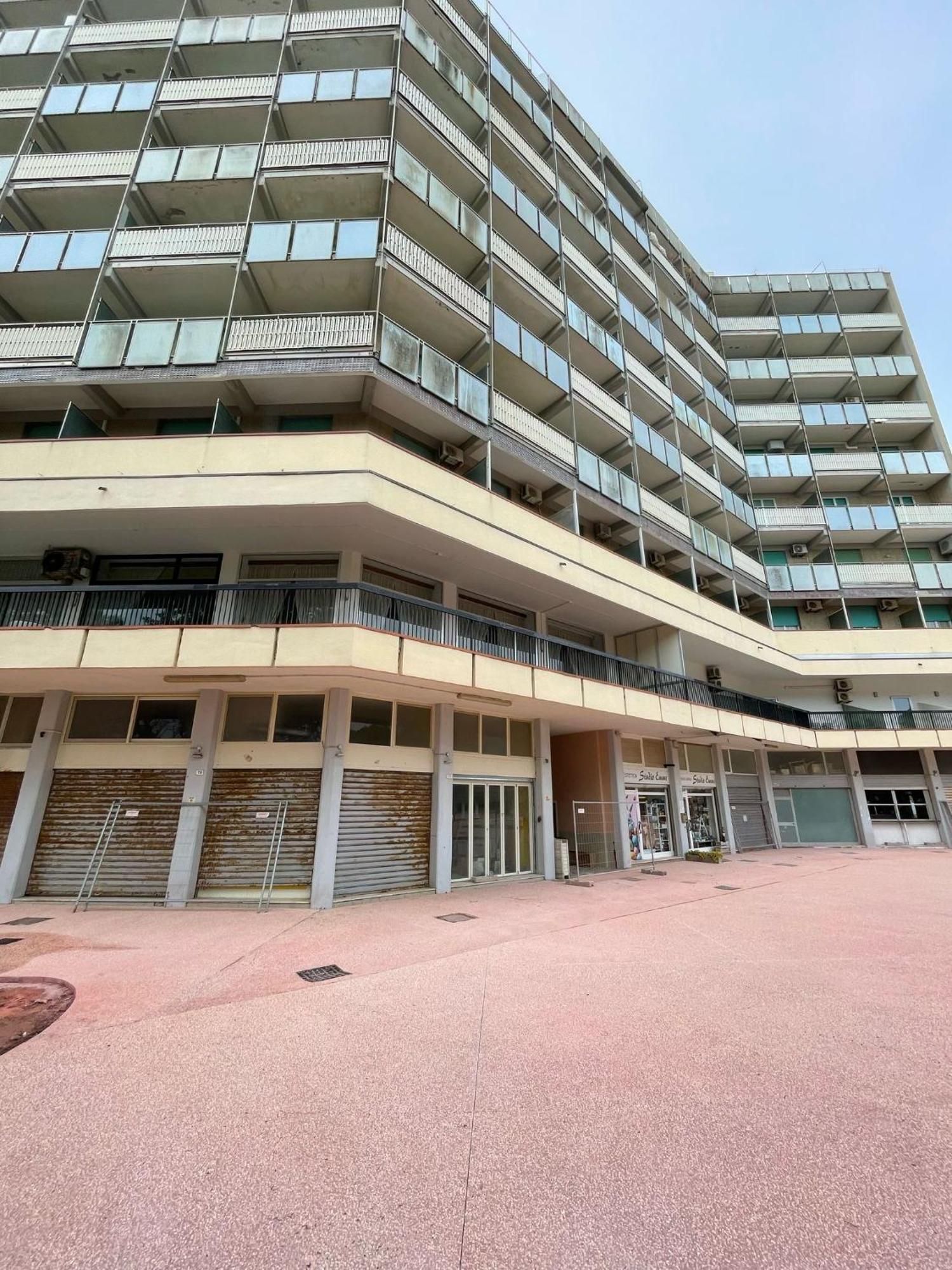 Hotel Zeus Lido di Classe Exteriör bild